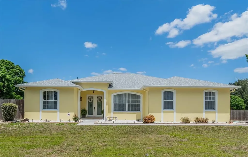 3102 Stagecoach Trail Wimauma FL 33598