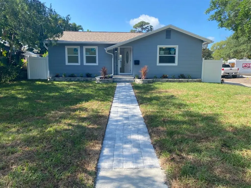1116 30th Avenue N St Petersburg FL 33704