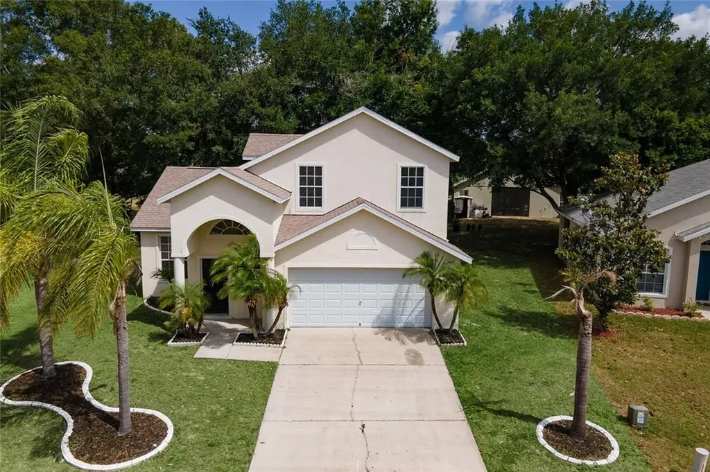 241 Bluff Pass Drive Eustis FL 32726