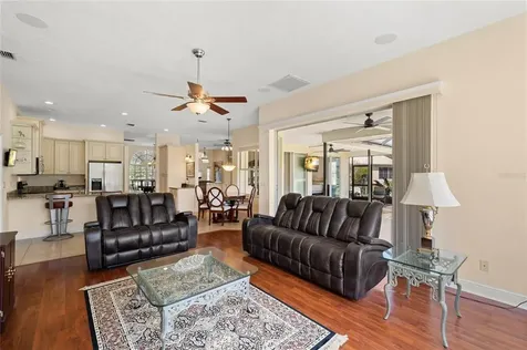 6631 Seven Pines Drive Bradenton FL 34203