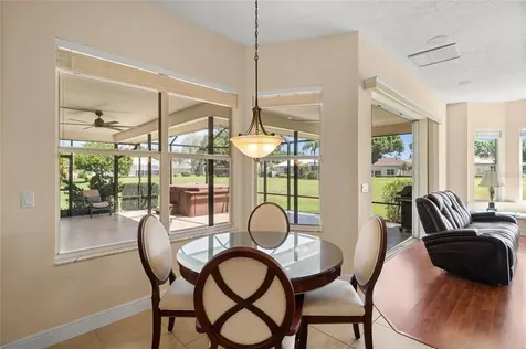 6631 Seven Pines Drive Bradenton FL 34203