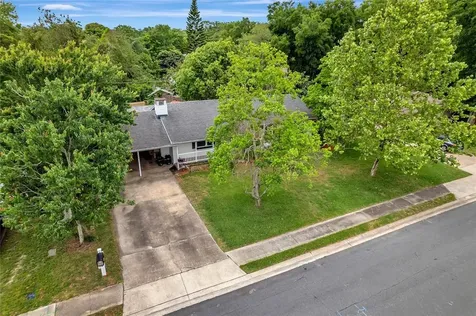 242 Oakwood Drive Casselberry FL 32707