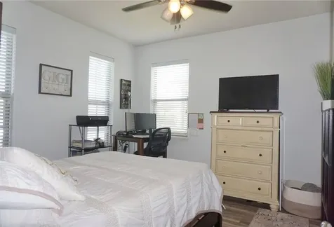 8762 Hinsdale Heights Drive Polk City FL 33868