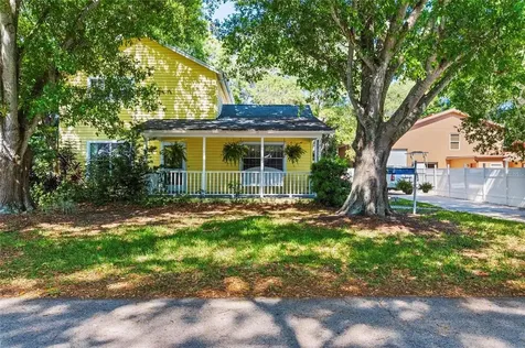 10132 Wilson Avenue Seminole FL 33776