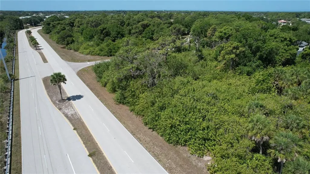 142 Lomas Road Rotonda West FL 33947