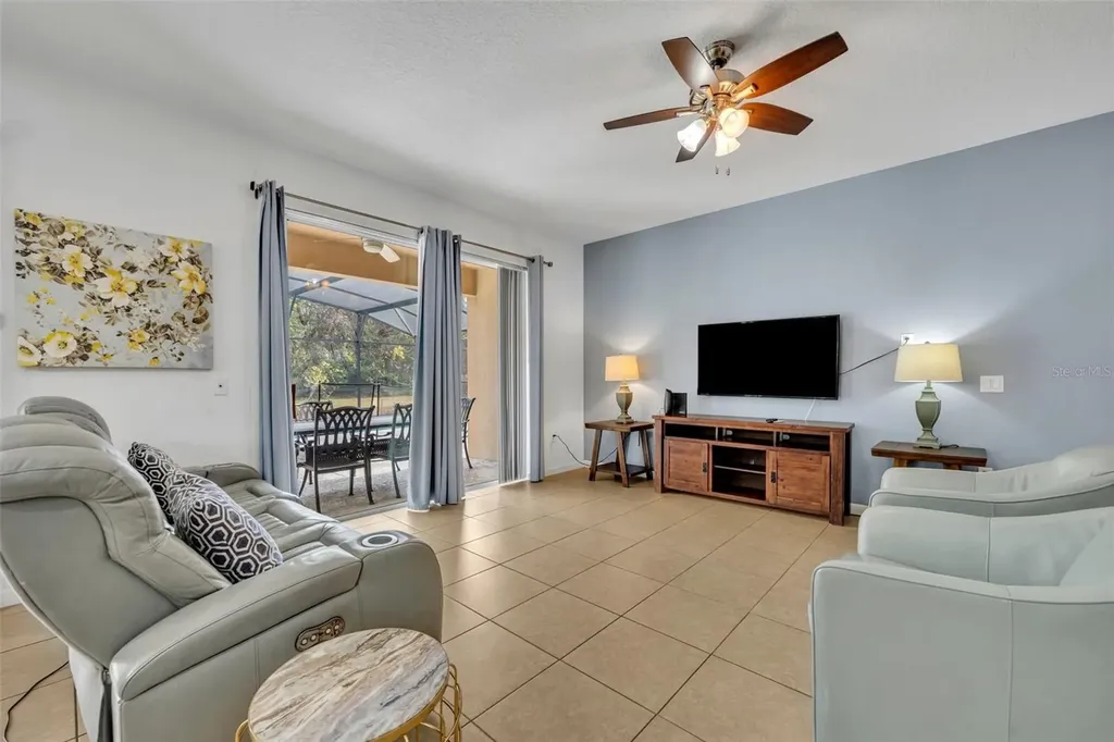 5244 Oakbourne Avenue Davenport FL 33837
