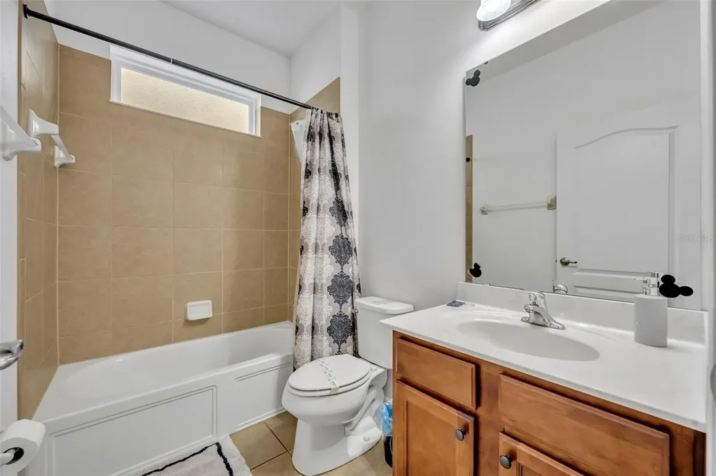 5244 Oakbourne Avenue Davenport FL 33837