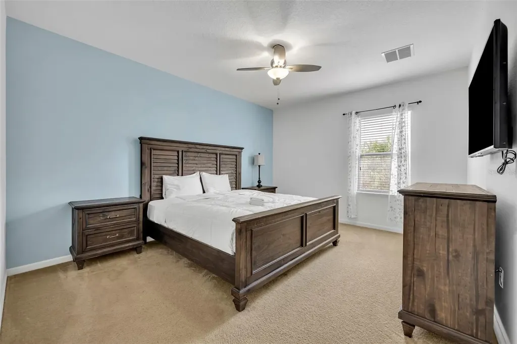 5244 Oakbourne Avenue Davenport FL 33837