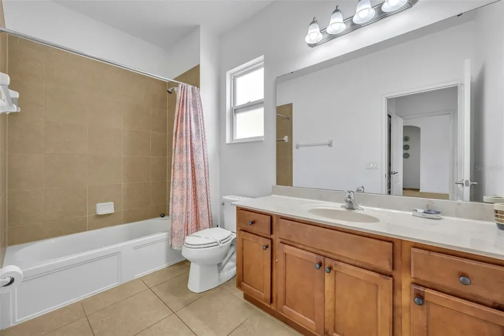 5244 Oakbourne Avenue Davenport FL 33837