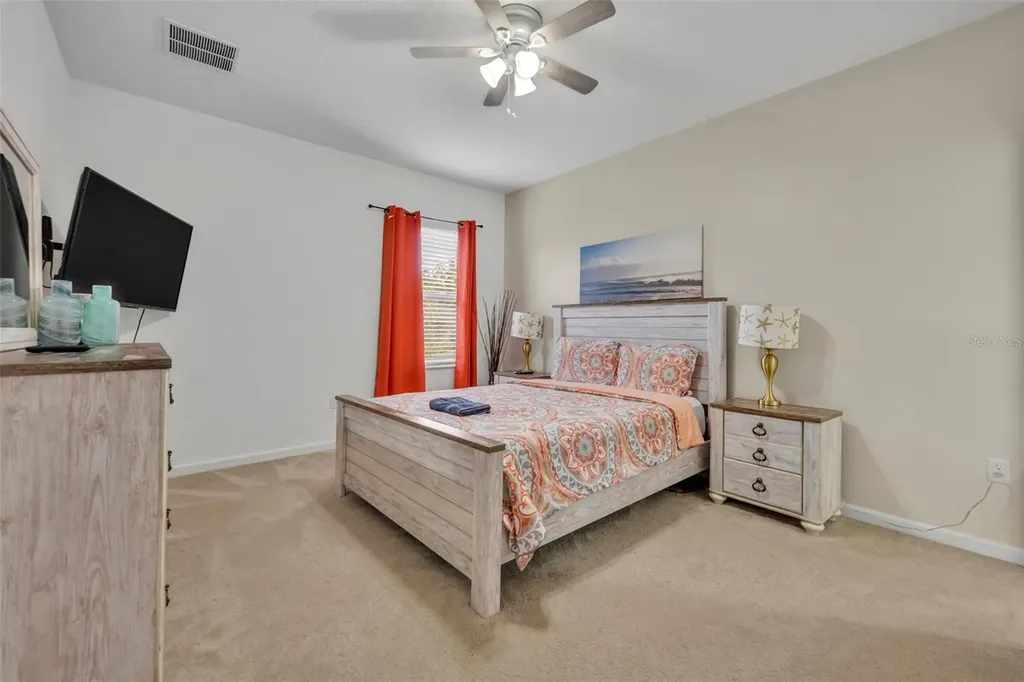 5244 Oakbourne Avenue Davenport FL 33837