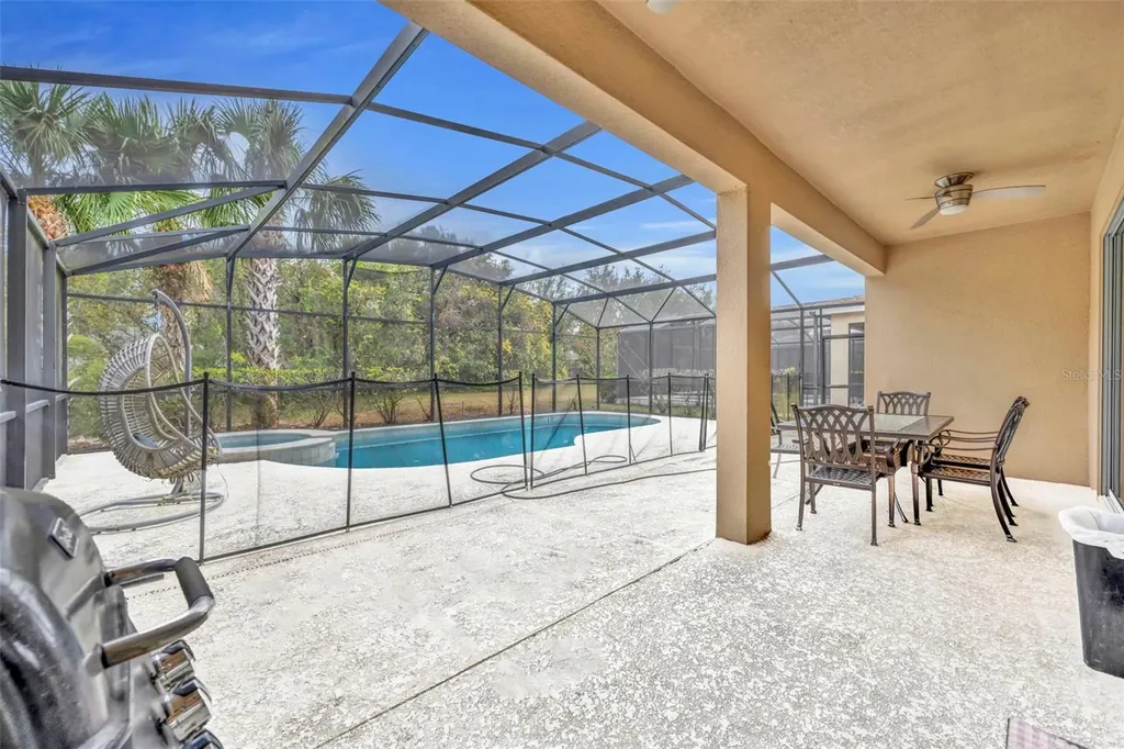 5244 Oakbourne Avenue Davenport FL 33837