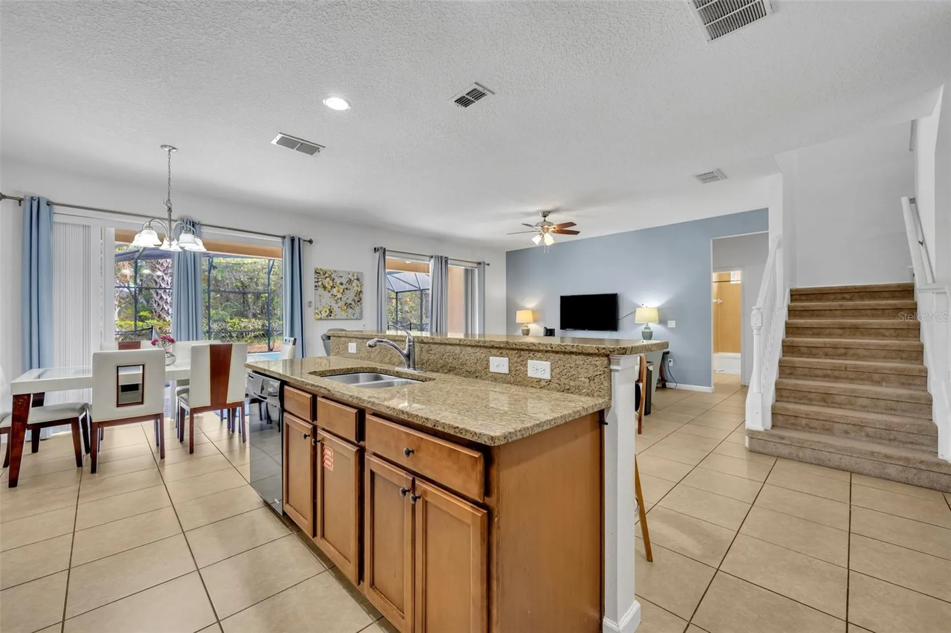 5244 Oakbourne Avenue Davenport FL 33837