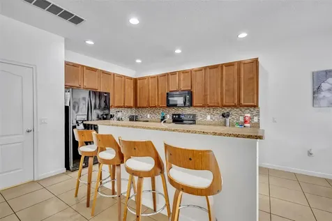 5244 Oakbourne Avenue Davenport FL 33837