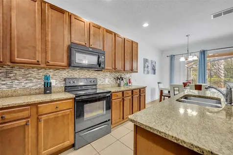 5244 Oakbourne Avenue Davenport FL 33837