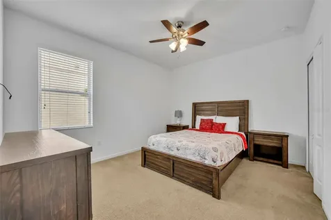 5244 Oakbourne Avenue Davenport FL 33837