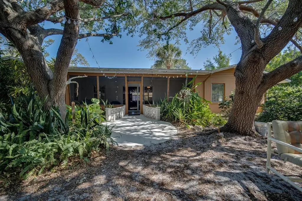 914 Mchill Road Nokomis FL 34275