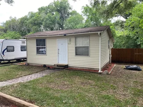 809 Merridale Avenue Leesburg FL 34748