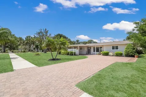 7604 Westmoreland Drive Sarasota FL 34243
