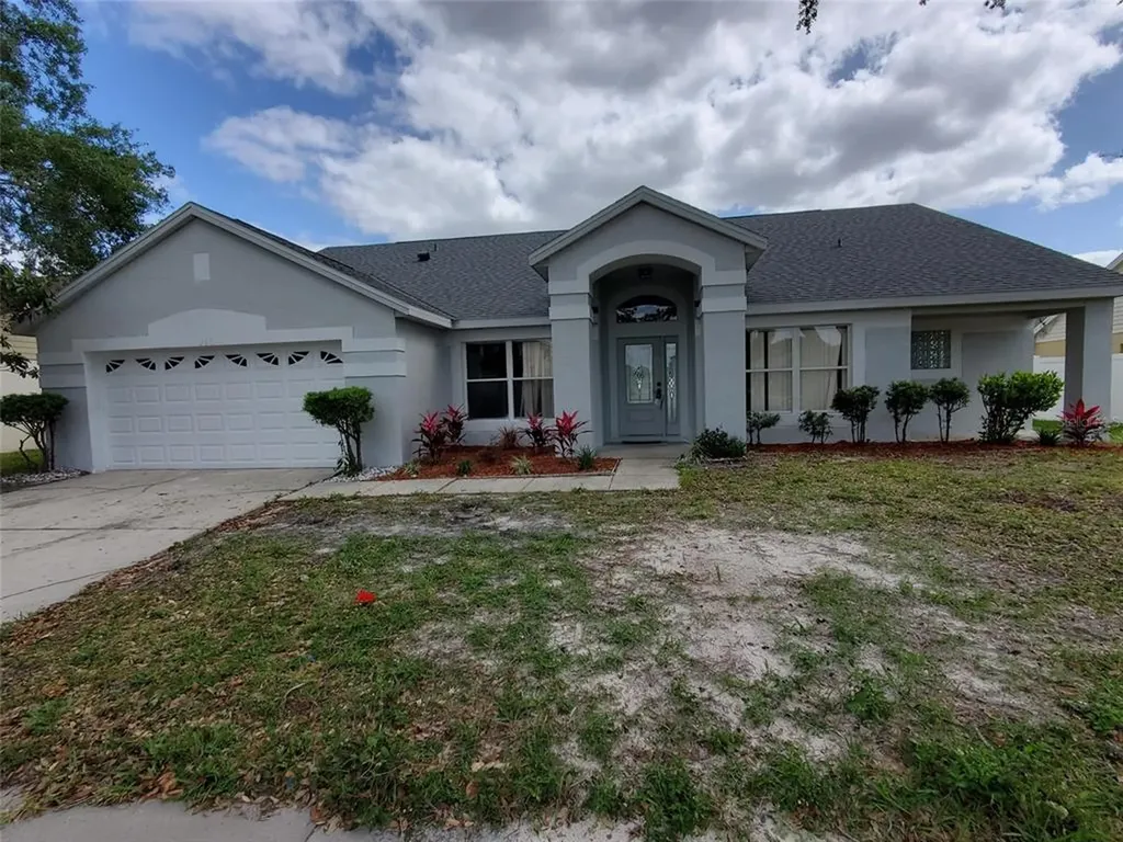 285 Lytton Circle Orlando FL 32824