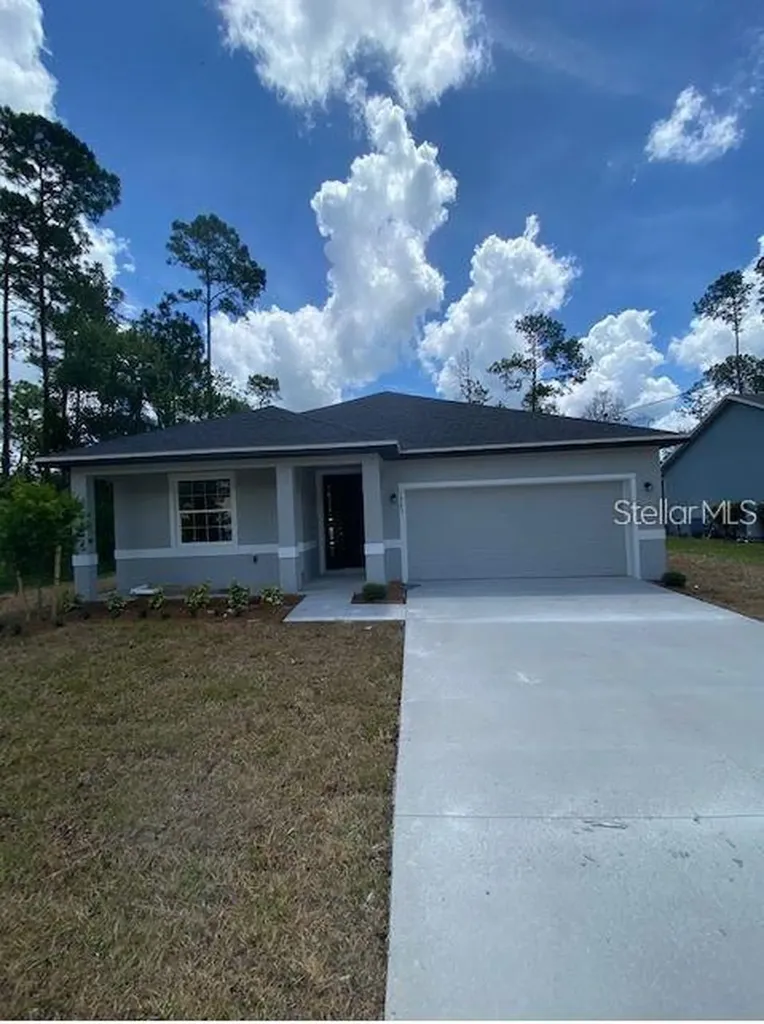 1392 9th Avenue Deland FL 32724