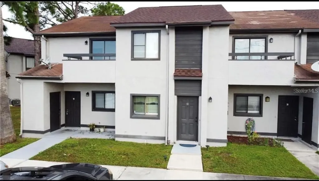 202 Eden Lane Kissimmee FL 34743