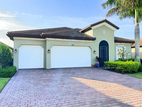 206 Toscavilla Boulevard Nokomis FL 34275