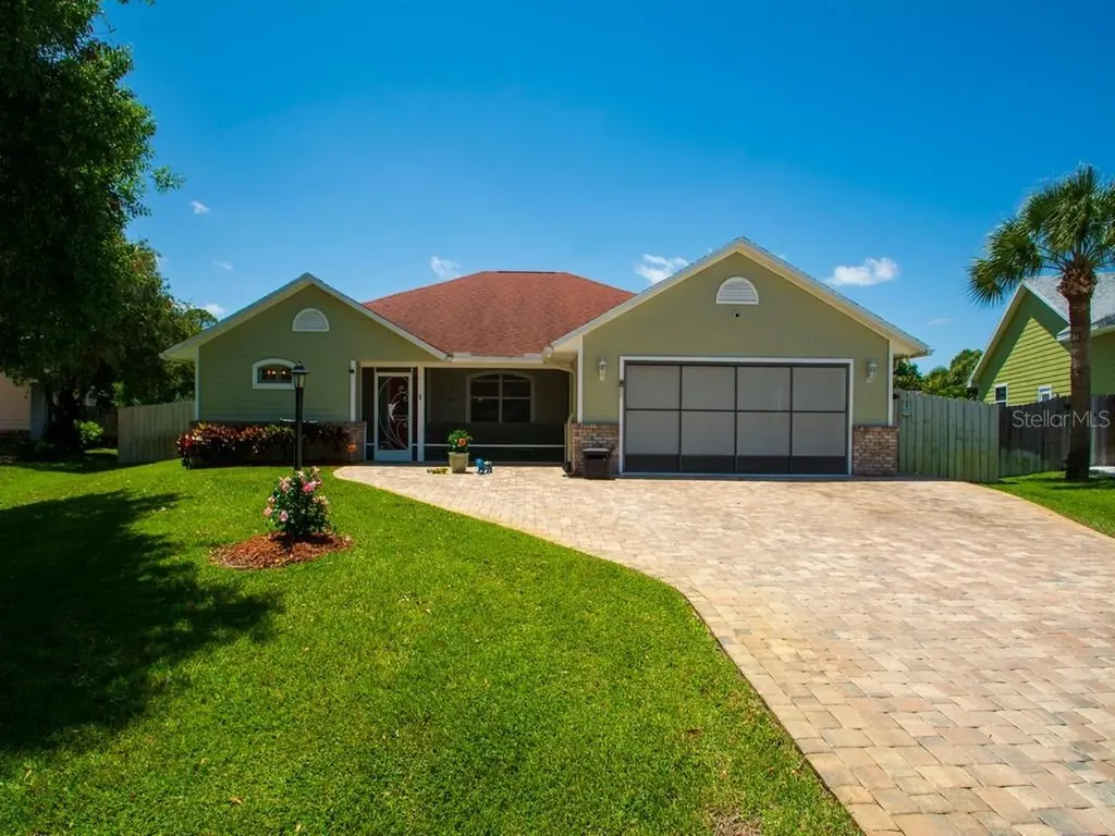 645 38th Court Vero Beach FL 32968