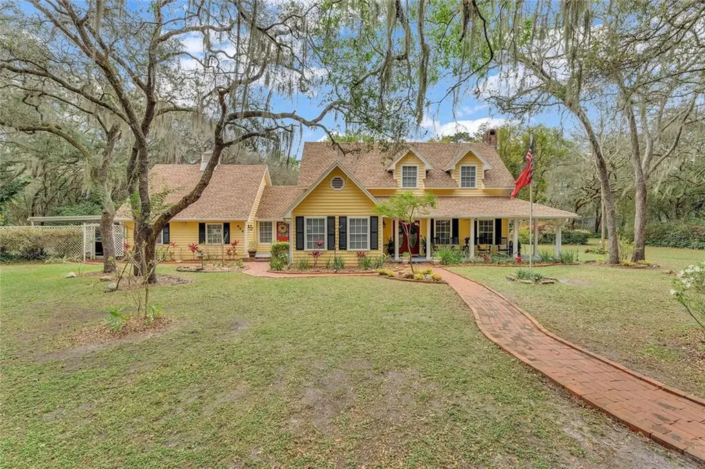 864 Snow Queen Drive Chuluota FL 32766