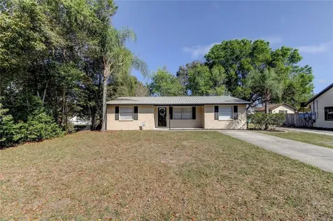 38827 South Avenue Zephyrhills FL 33542