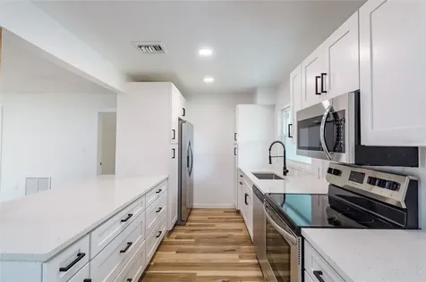 85 Avon Drive Safety Harbor FL 34695