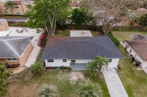 85 Avon Drive Safety Harbor FL 34695