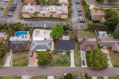 85 Avon Drive Safety Harbor FL 34695
