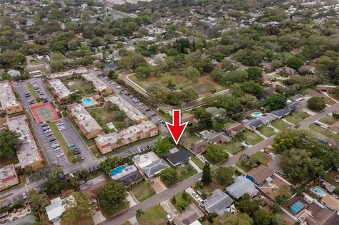 85 Avon Drive Safety Harbor FL 34695