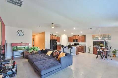 3246 Moulden Hollow Drive Zephyrhills FL 33540