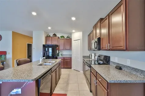 3246 Moulden Hollow Drive Zephyrhills FL 33540