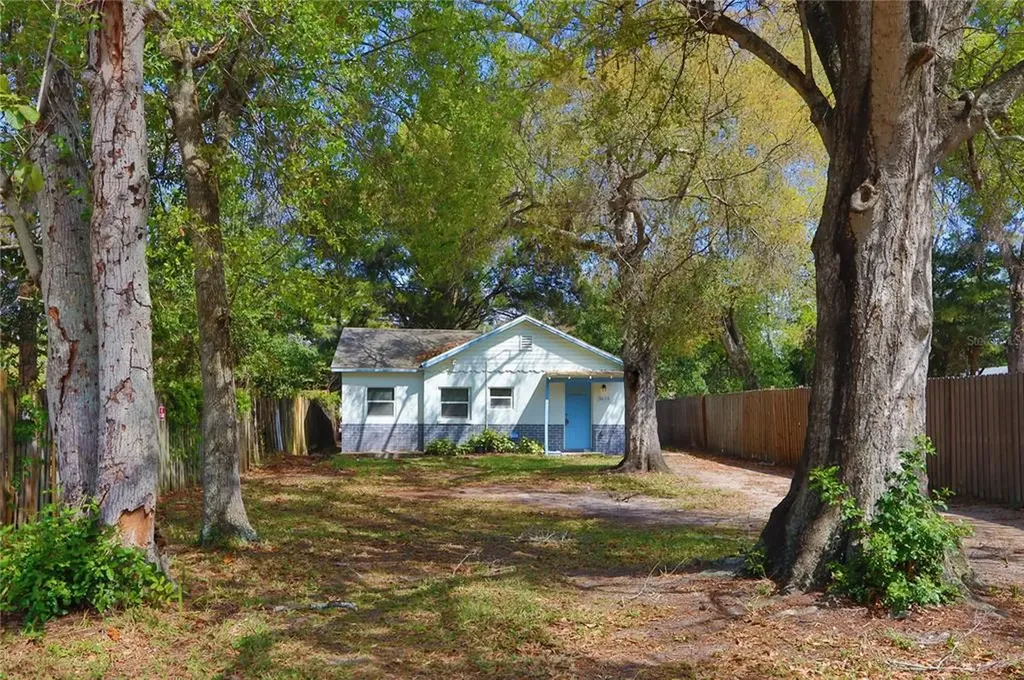 3655 15th Avenue S St Petersburg FL 33711