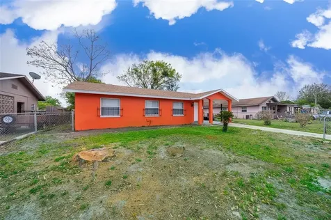 4926 Cutler Street Orlando FL 32811