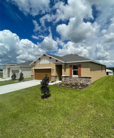 2734 Rowan Street Tavares FL 32778