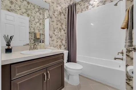 2734 Rowan Street Tavares FL 32778