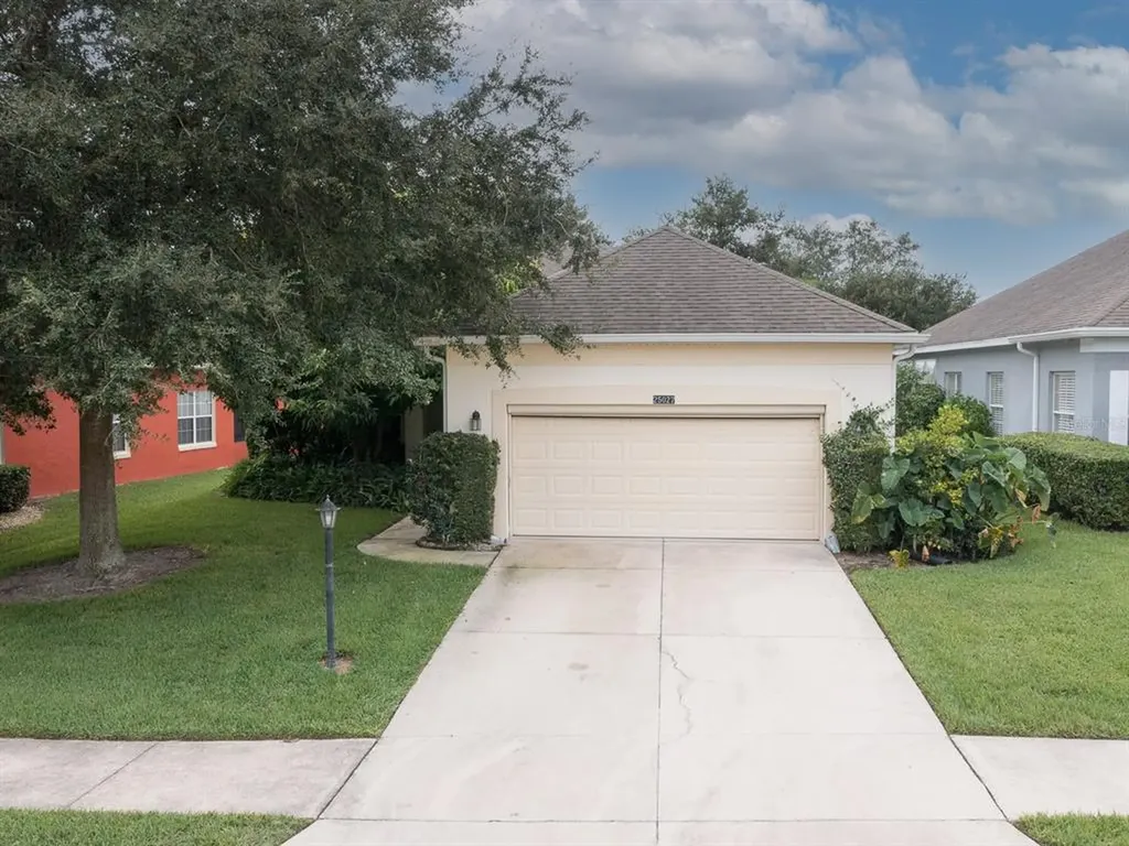 25027 Cypress Pond Court Leesburg FL 34748