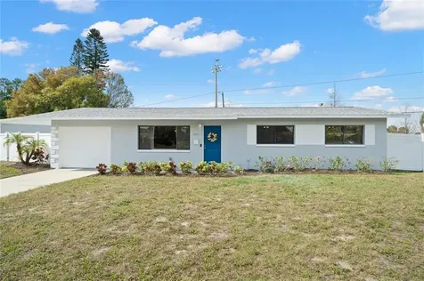 3701 Manatee Drive SE St Petersburg FL 33705