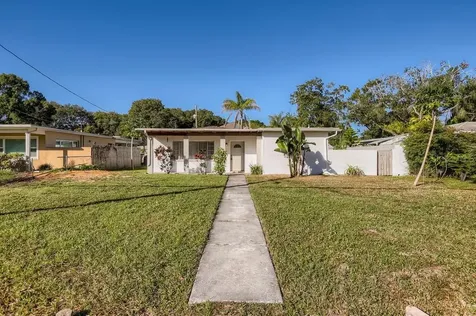 210 N Glen Avenue Tampa FL 33609