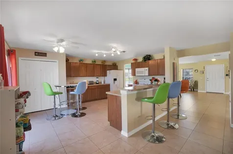 987 Flower Fields Lane Orlando FL 32824
