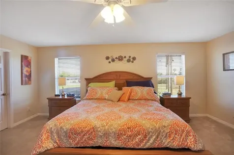 987 Flower Fields Lane Orlando FL 32824
