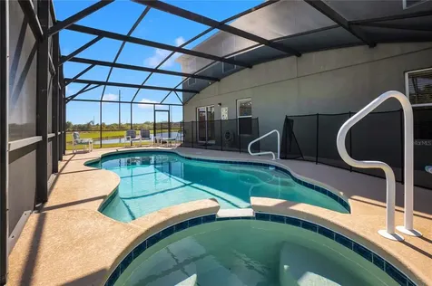 987 Flower Fields Lane Orlando FL 32824