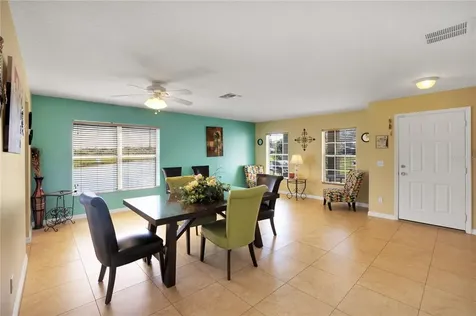 987 Flower Fields Lane Orlando FL 32824