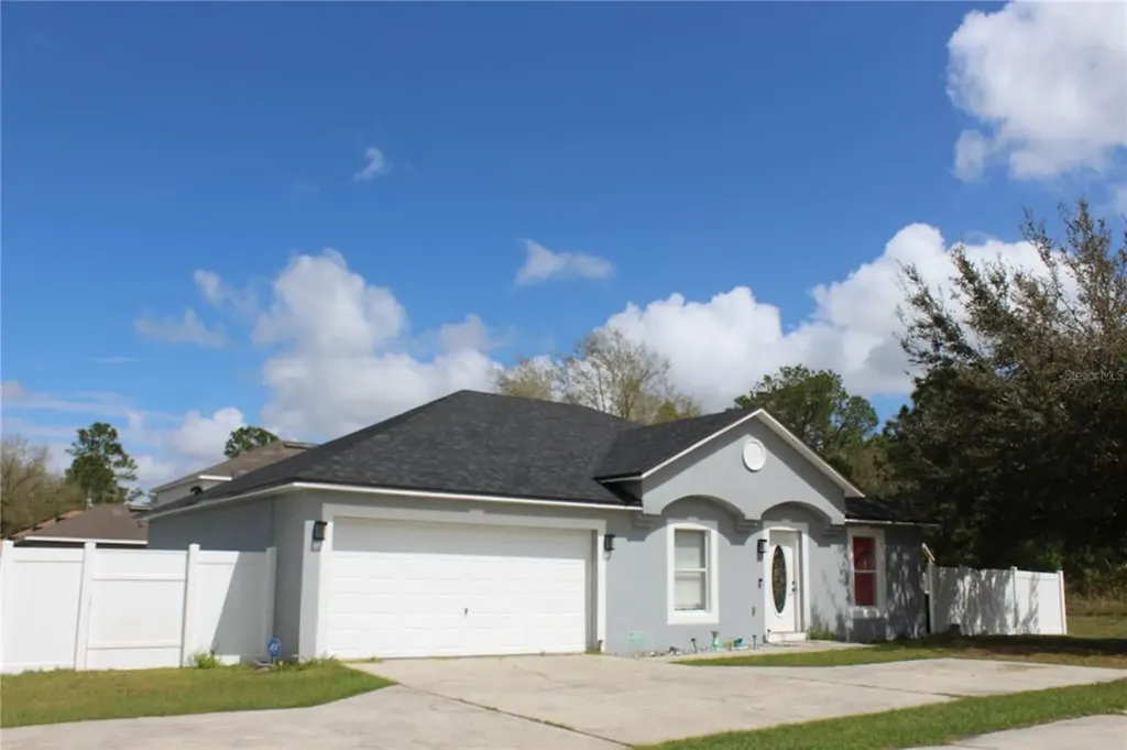 1348 Dunbarton Court Kissimmee FL 34758