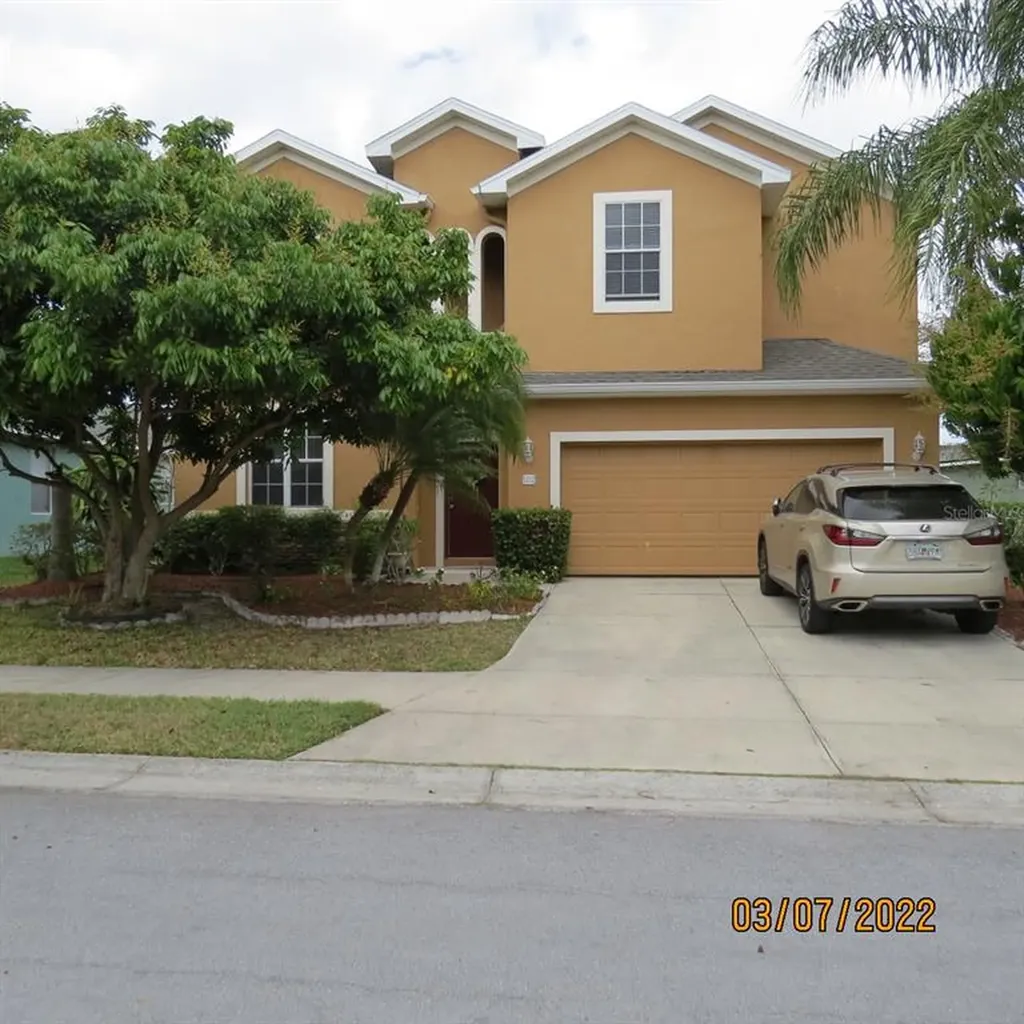5212 Lakehurst Court Palmetto FL 34221