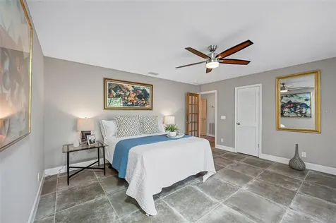 10113 Lindelaan Drive Tampa FL 33618