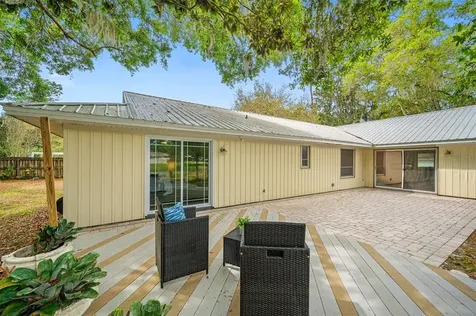 10113 Lindelaan Drive Tampa FL 33618